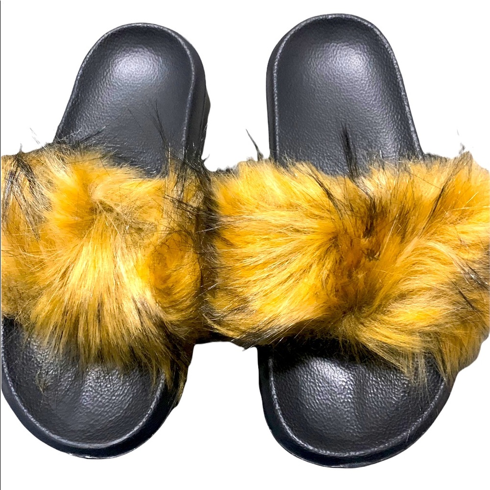 Women's Faux Fur Slide Slipper Sandal 9.5